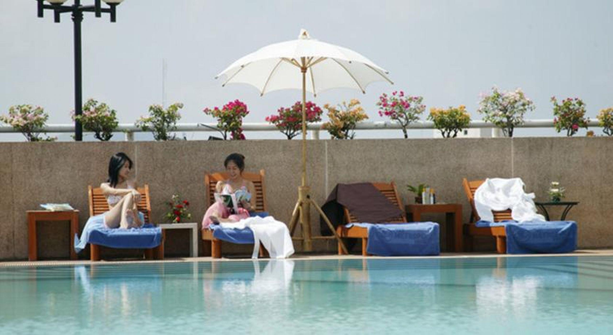מלון Courtyard By Marriott Phuket Town מראה חיצוני תמונה